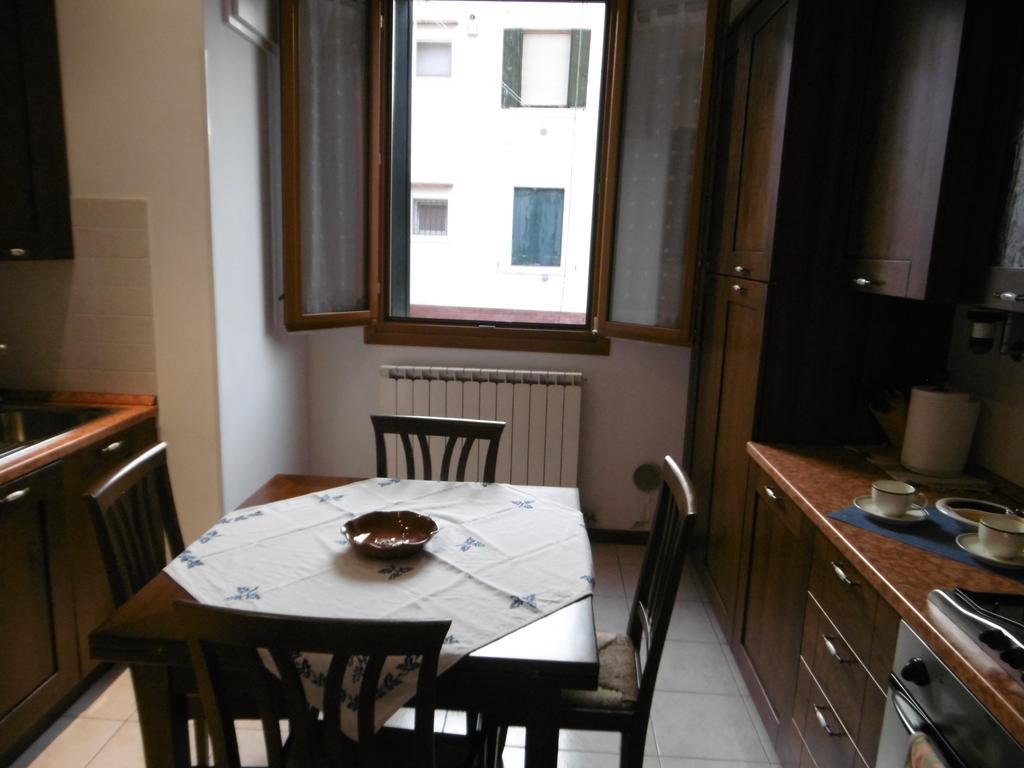 Appartamento Alla Corte Venice Exterior photo